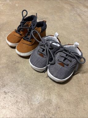 Baby Casual Shoes in Brown and Gray 2 pairs 3 to 6 months
